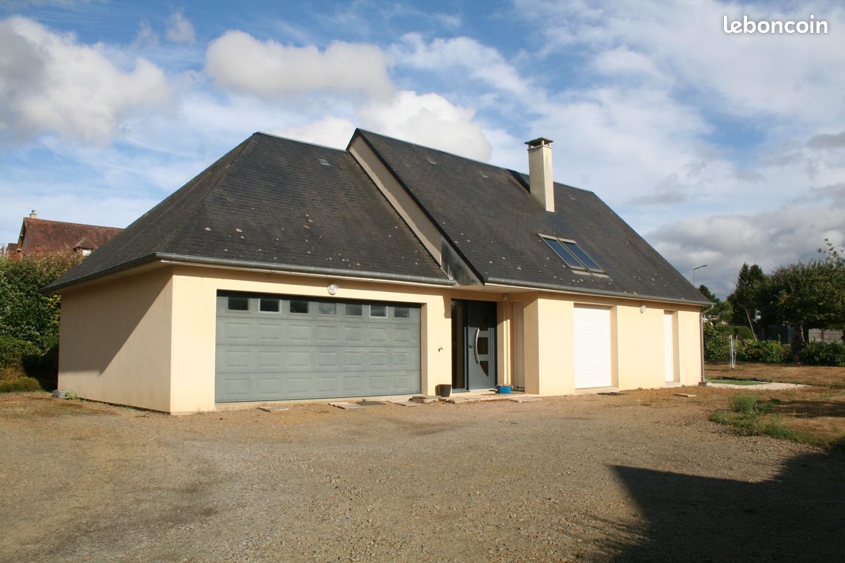 Maison 5 pièces 103 m² · à Saint-Georges-des-Groseillers · 103 m² · 219 000 €