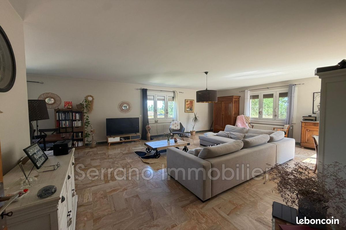 Appartement 4 pièces 122 m² · à Barbentane · 122 m² · 298 000 €