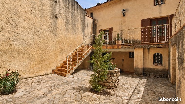 Maison de ville 6 pièces 150 m²