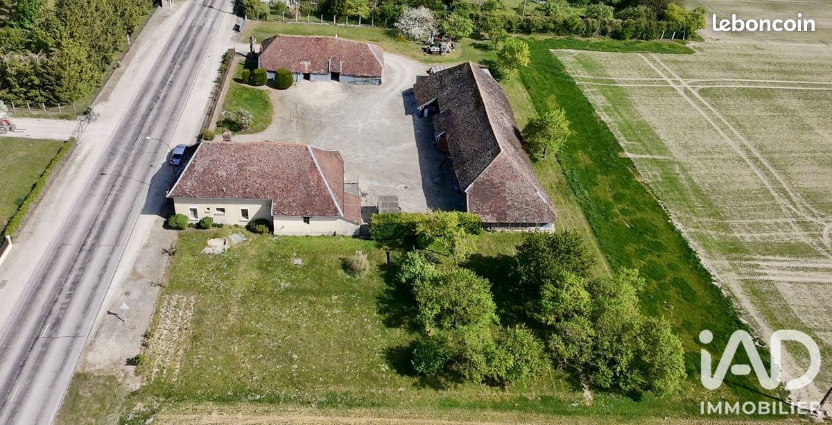 Maison 4 pièces 200 m² · à Arcis-sur-Aube · 200 m² · 125 000 €
