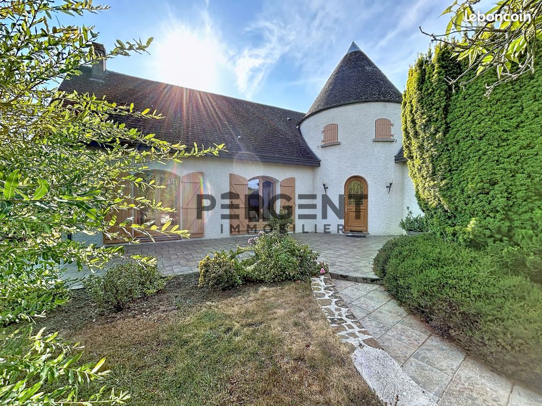 Maison 6 pièces 141 m² · à Chalandry-Elaire · 141 m² · 299 600 €