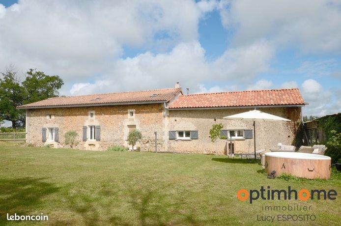 Maison 6 pièces 220 m²