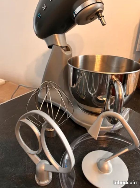 Smeg (image 3)