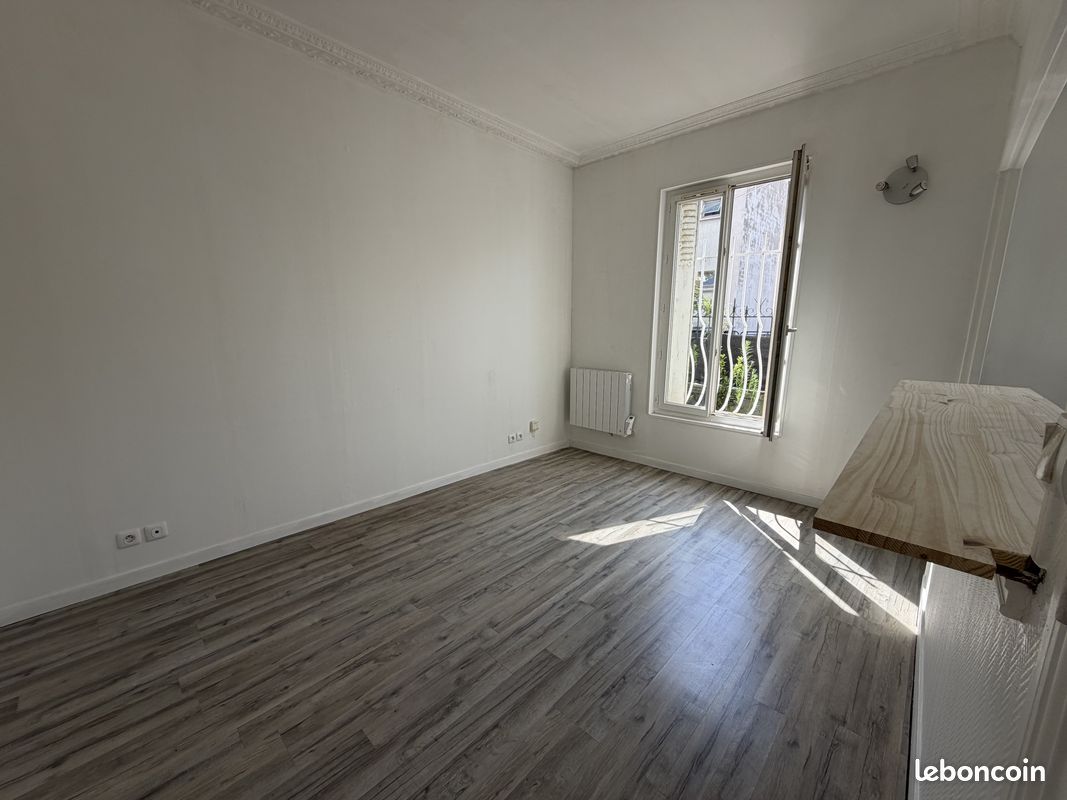 Appartement 2 pièces 31 m² · à Colombes · 31 m² · 990 €/mois