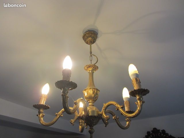 Lustre ancien en bronze doré 4 bras style Louis XV (image 1)