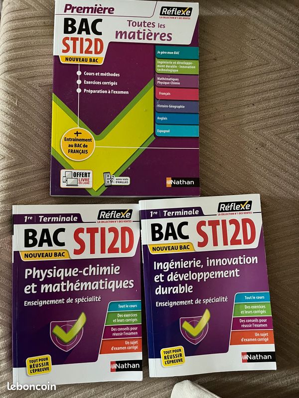 Lot Livre enseignement technologique STI2D (image 1)