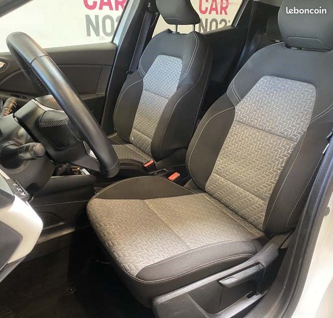 Renault Clio 5 1.0 TCE 90 EVOLUTION (image 6)
