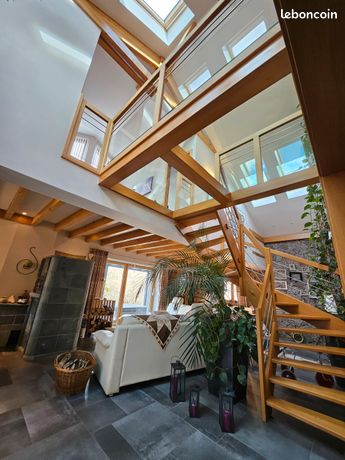 FERME ENTIEREMENT RENOVEE - MAISON D ARCHITECHTE vue panoramique , terrasse panoramique de 50 m² avec bain à remous