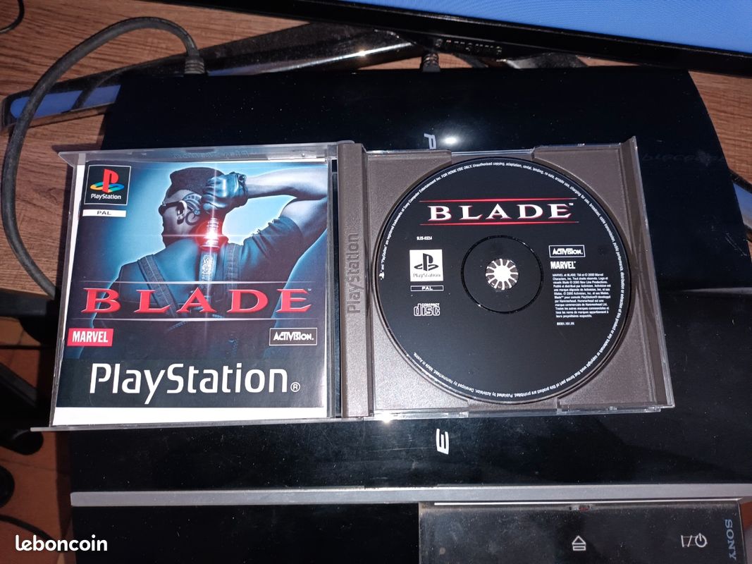 Ronin Blade Playstation - Prix - Photo - Présentation Ronin Blade Playstation - Prix - Photo - Présentation