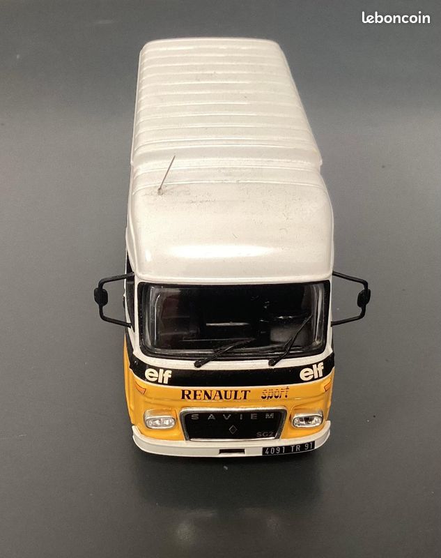 1/43 COUPE RENAULT 1990 Présentation Clio 16 S 1991  par Jean