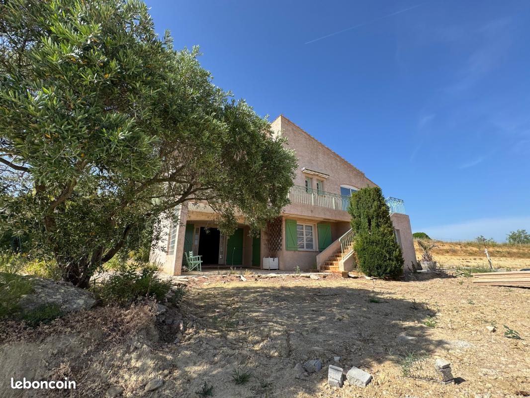 Maison 6 pièces 242 m² · à Tourbes · 242 m² · 365 000 €