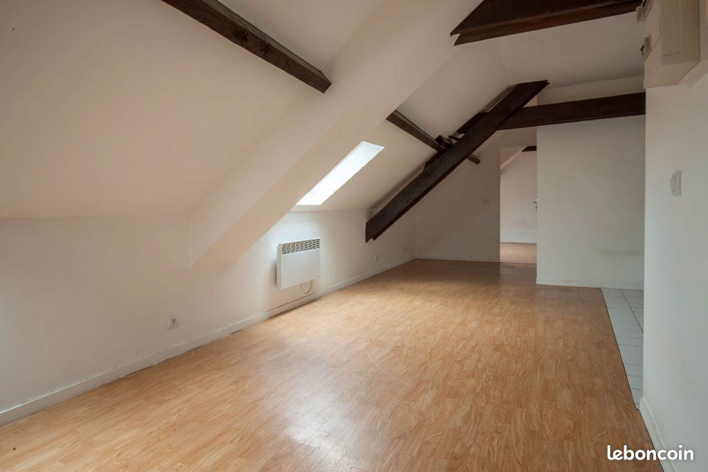 Appartement 2 pièces 51 m² · à Magny-en-Vexin · 51 m² · 750 €/mois