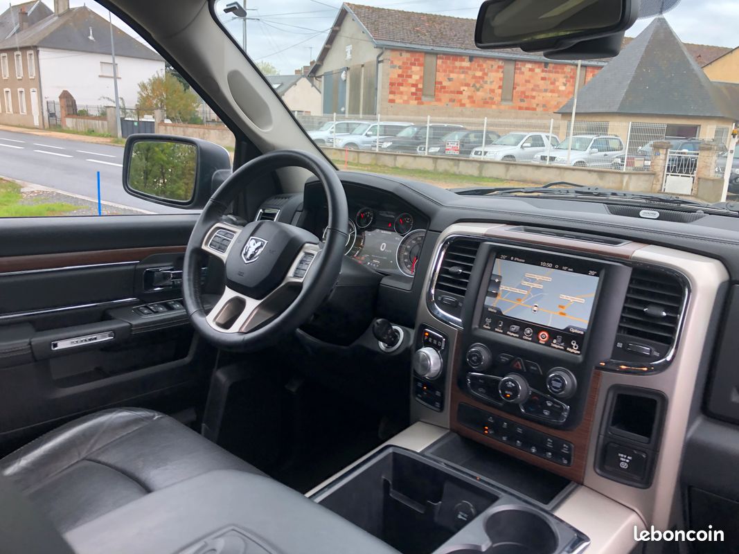 Très rare Dodge Ram 1500 4x4 DIESEL LARAMIE Full options (image 3)
