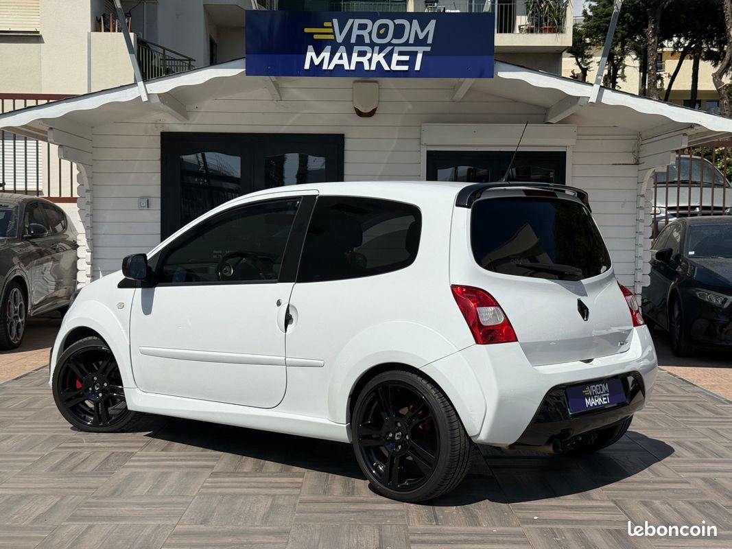 RENAULT Twingo RS 1.6 130ch - 2011 - 110 000 km - Kit Distribution fait à 109000 - Demi ligne - Suivi Complet (image 5)
