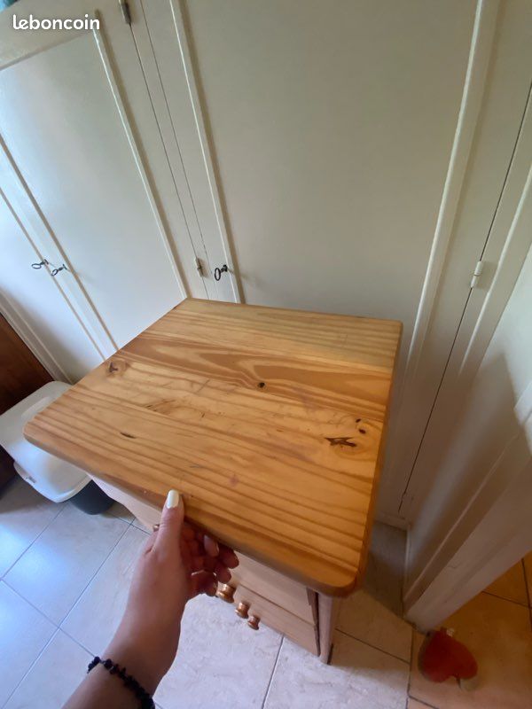 Meuble en pin (image 2)