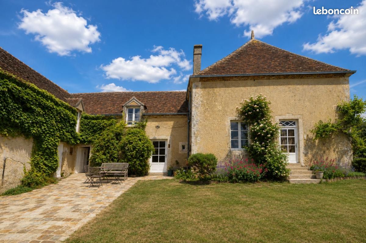 Maison 5 pièces 198 m² · à Saint-Martin-du-Vieux-Bellême · 198 m² · 176 250 €
