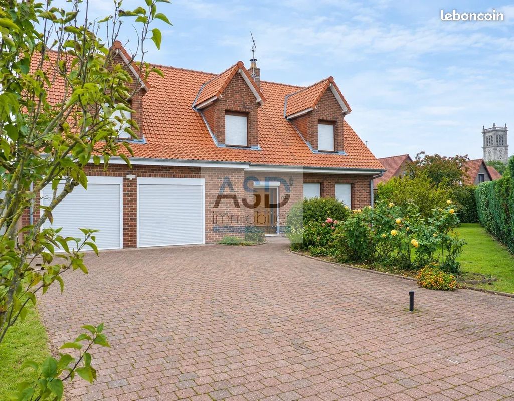 Maison 6 pièces 162 m² · à Carvin · 162 m² · 364 000 €