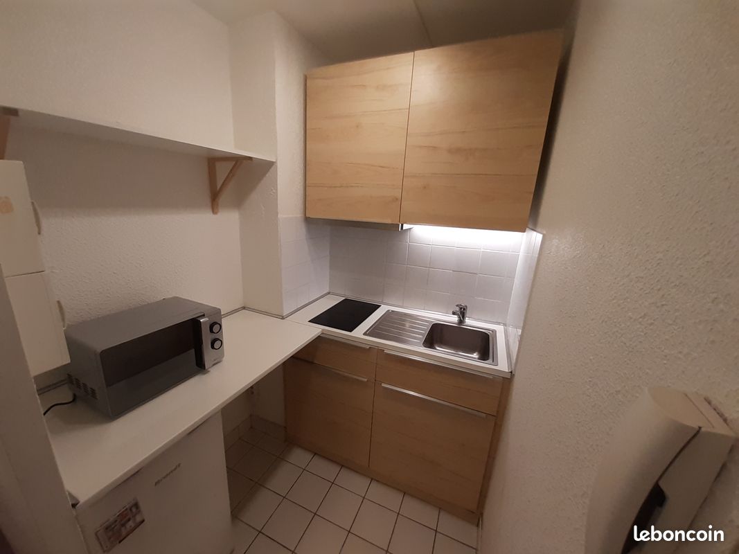 Appartement a louer versailles - 1 pièce(s) - 17 m2 - Surfyn