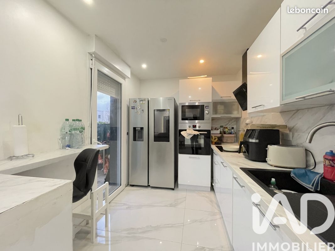 Appartement a louer melun - 3 pièce(s) - 61 m2 - Surfyn