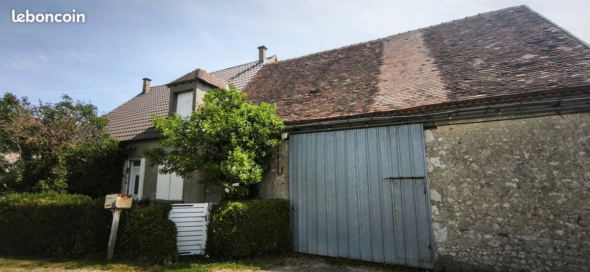 Maison 6 pièces 107 m² · à Saulcet · 107 m² · 98 000 €