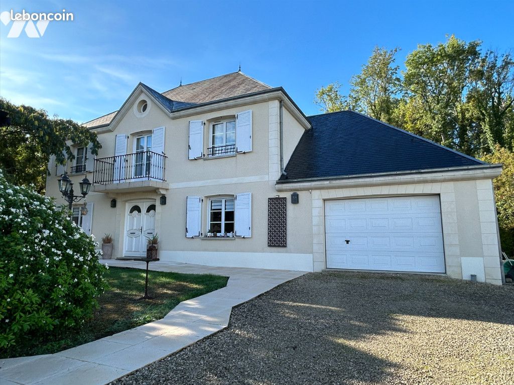 Maison 7 pièces 178 m² · à Huisseau-sur-Mauves · 178 m² · 362 000 €