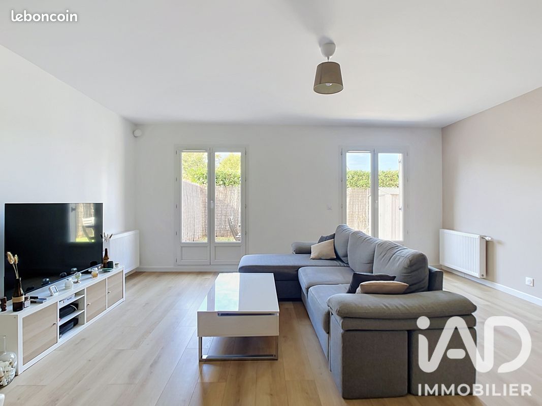 Maison 5 pièces 96 m² · à Brie-Comte-Robert · 96 m² · 320 000 €