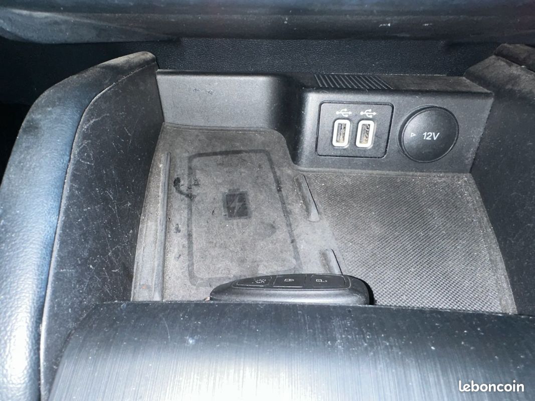 Ford kuga vignale 2.5i duratec 225 ch hybride rechargeable phev 2021 (image 14)