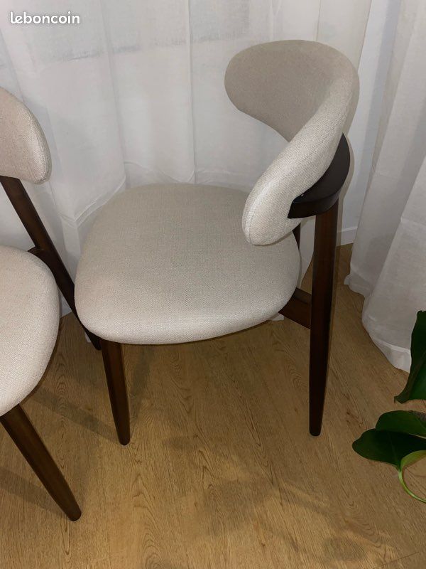 2 chaises beige taupe et noyer – neuves (image 3)