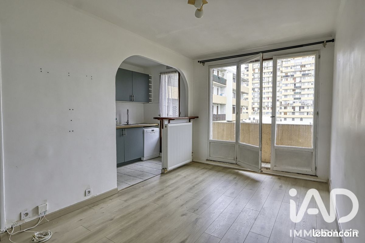 Appartement 2 pièces 41 m² · à Épinay-sur-Seine · 41 m² · 120 000 €
