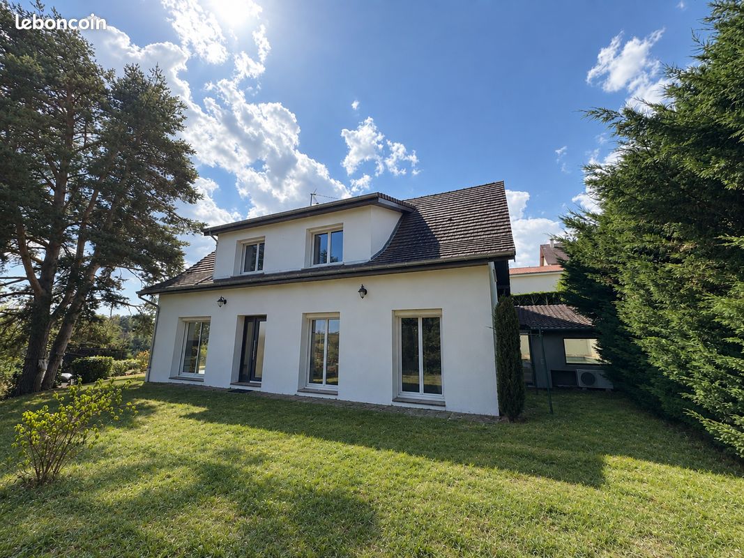 Maison 7 pièces 188 m² · à Sorbiers · 188 m² · 455 000 €