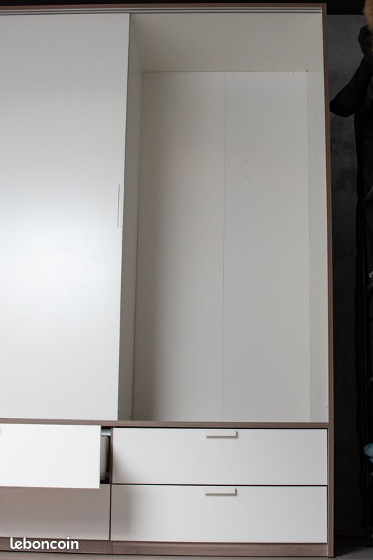 Armoire double porte coulissante (image 3)