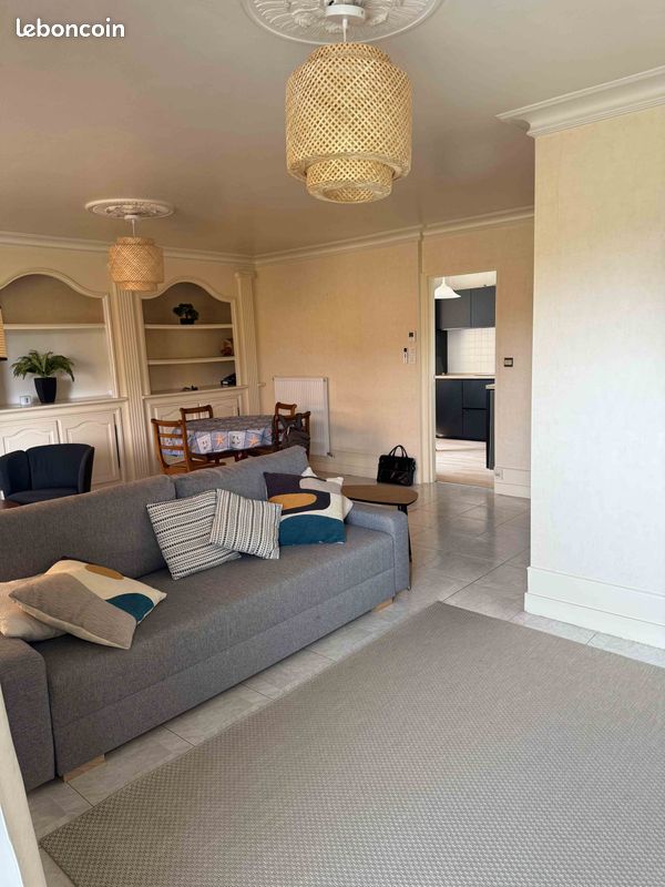 Appartement 3 pièces 80 m² · à Pessac · 80 m² · 1 350 €/mois