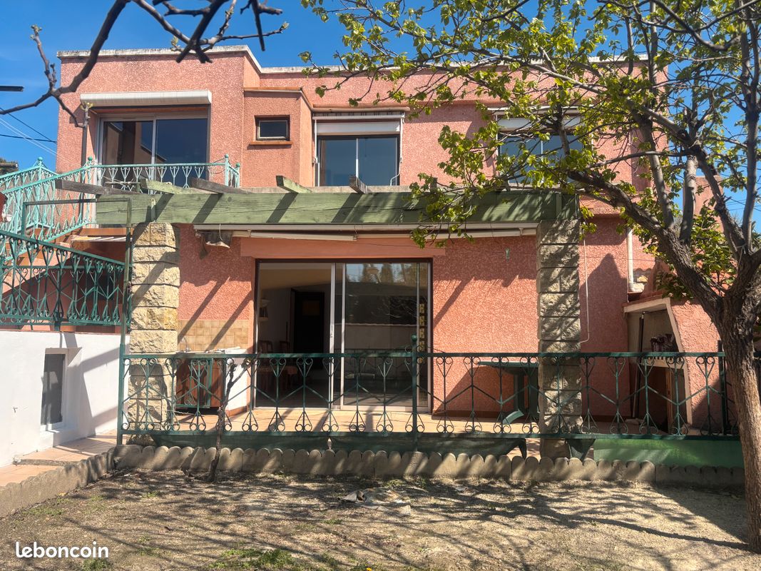 Maison 5 pièces 145 m² · à La Ciotat · 145 m² · 700 000 €