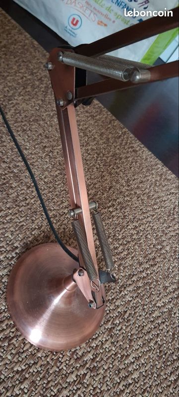 Lampe de bureau (image 4)