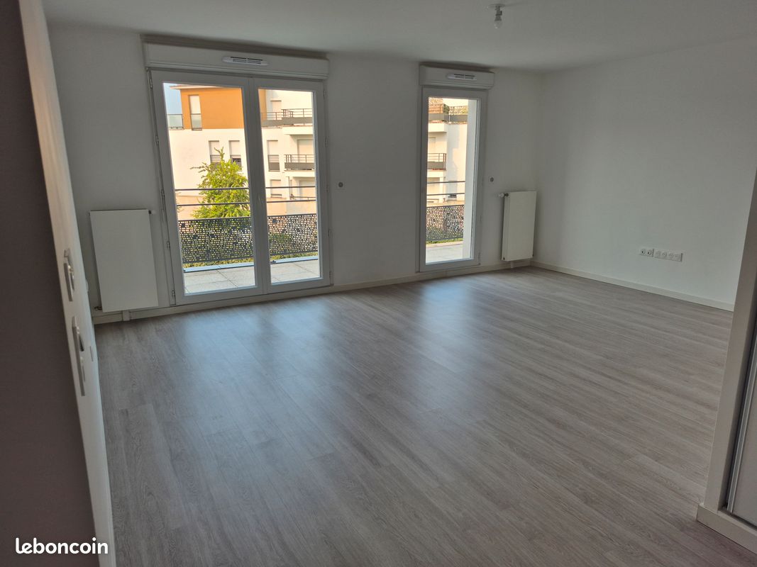 Appartement 3 pièces 73 m² · à Élancourt · 73 m² · 1 360 €