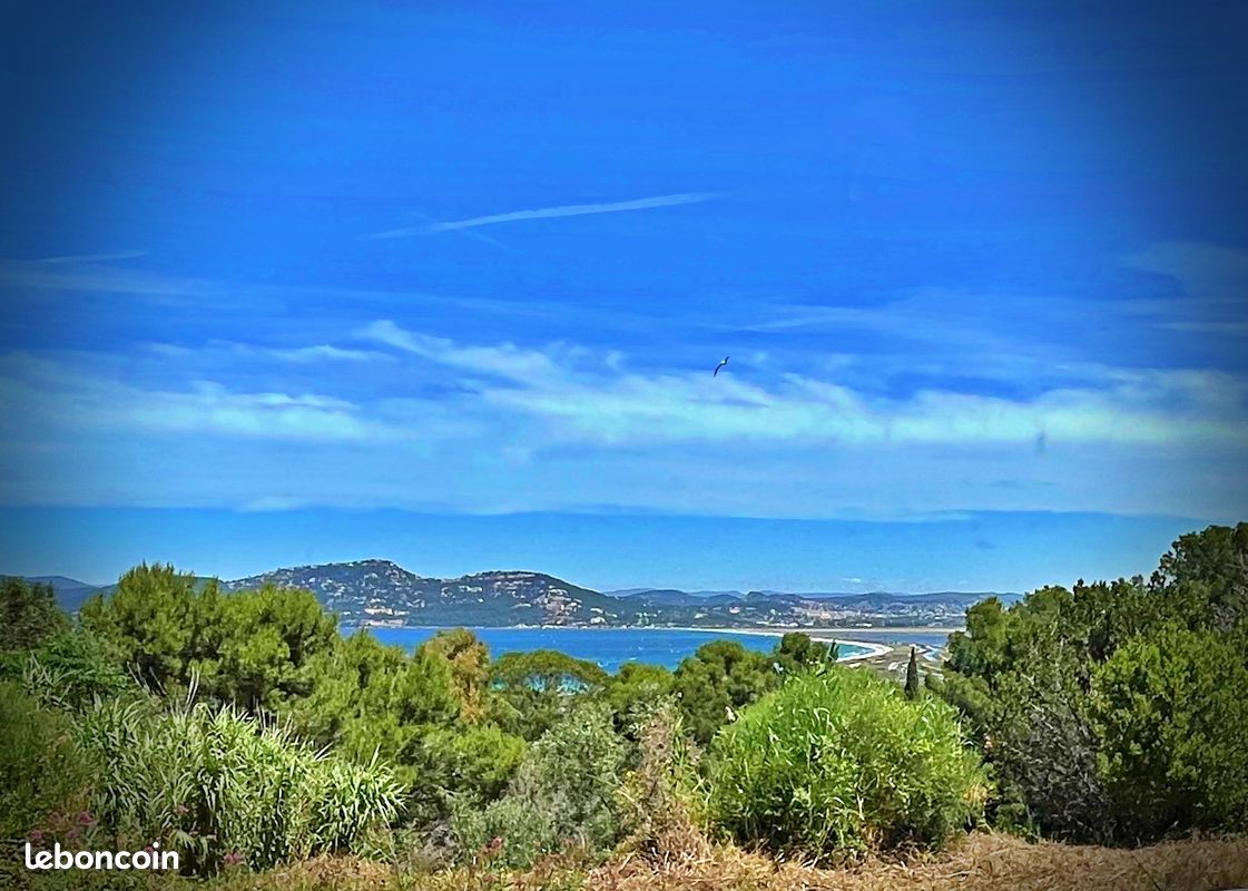 Appartement 1 pièce 25 m² · à Hyères · 25 m² · 550 €/mois