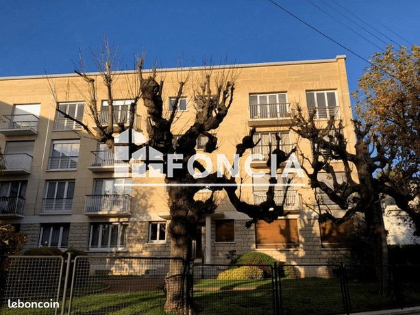 https://img.leboncoin.fr/api/v1/lbcpb1/images/15/df/62/15df62fc608dda009e30b2ab34f64c73a698ae34.jpg?rule=ad-image