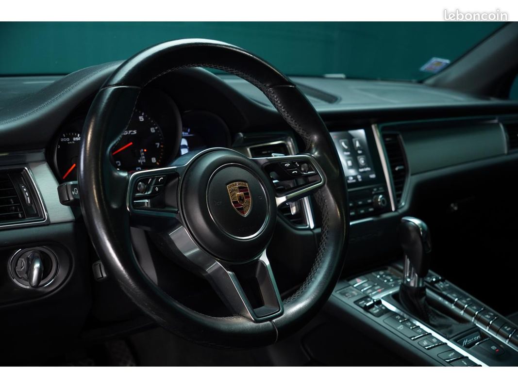 PORSCHE MACAN GTS I Toit ouvrant I Suivi complet Porsche I Garantie (image 9)