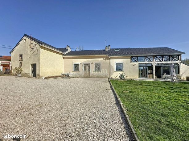 Maison 6 pièces 195 m²