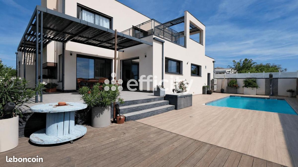 Maison 5 pièces 150 m² · à Sérignan · 150 m² · 665 000 €
