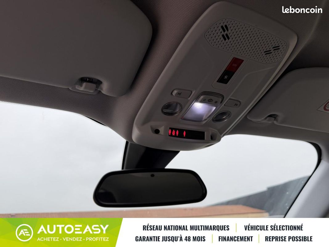 Peugeot 2008 1.2 PTC 130 CH ALLURE BVM6 / ENTRETIEN A JOUR (image 27)