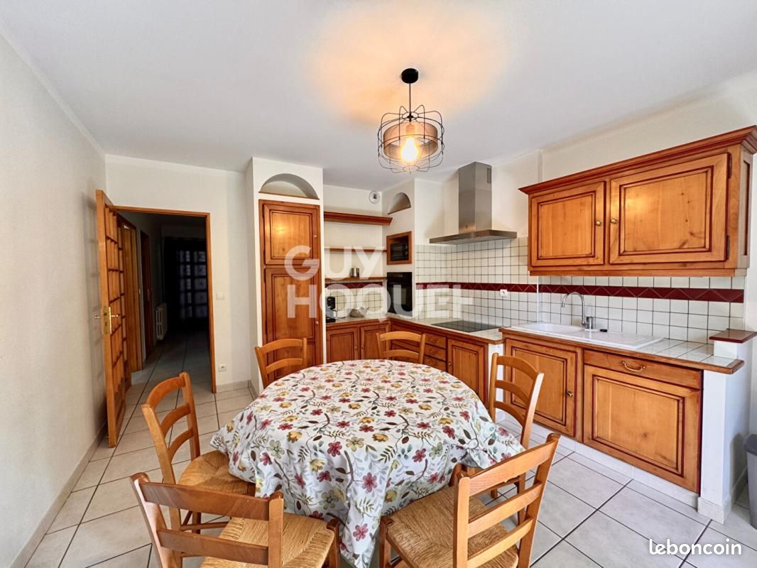 Maison a louer aix-les-bains - 5 pièce(s) - 134 m2 - Surfyn