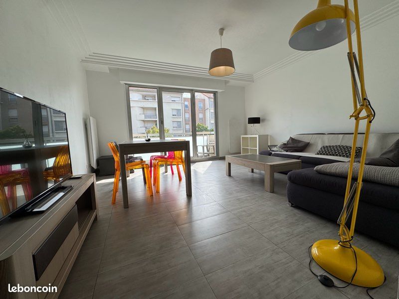 Appartement 3 pièces 70 m² · à Bron · 70 m² · 1 080 €/mois