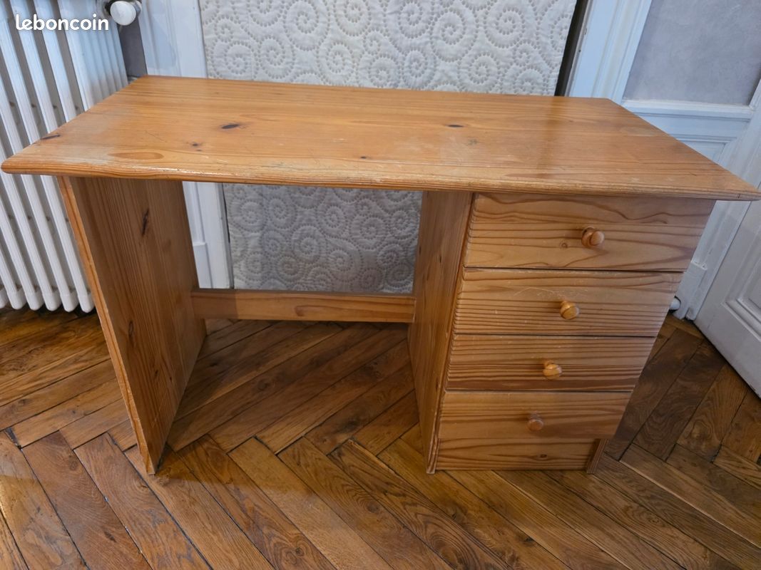 Bureau en pin (image 1)