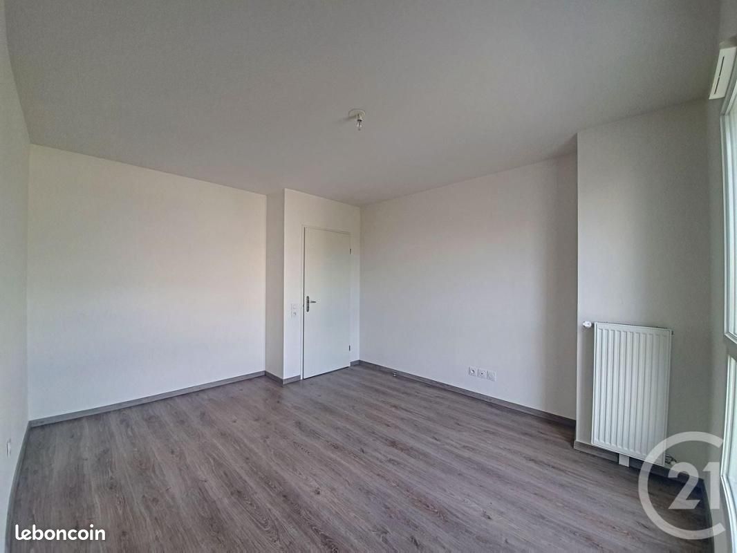 Appartement a louer dammarie-les-lys - 2 pièce(s) - 49 m2 - Surfyn