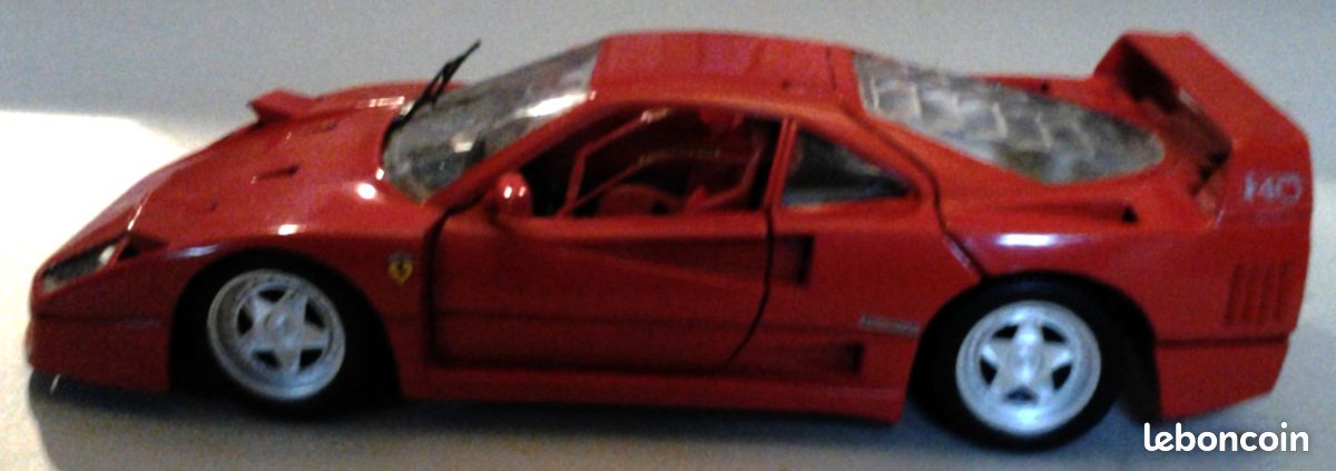 TONKA POLISTIL FERRARI F40 1/18 1/18E 1/18EME