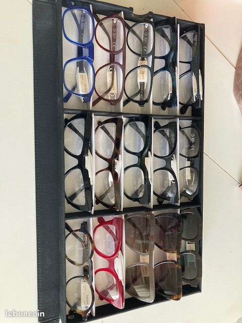 Stock lunettes optiques de marque (image 1)