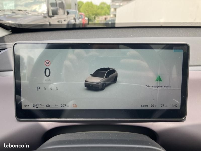 Leapmotor C10 REEV 215ch 28,4 kWh Design (image 21)