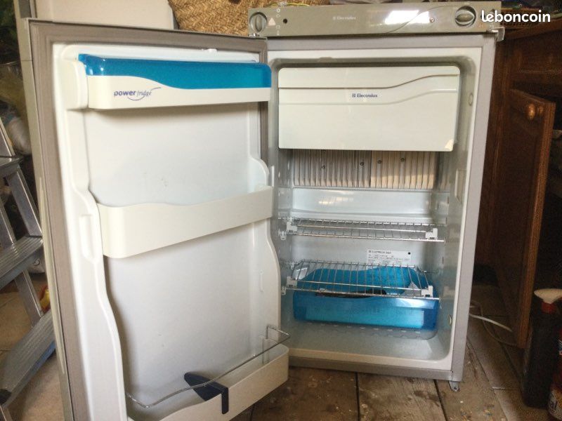Frigo trimixte Dometic RM 6361 (image 2)