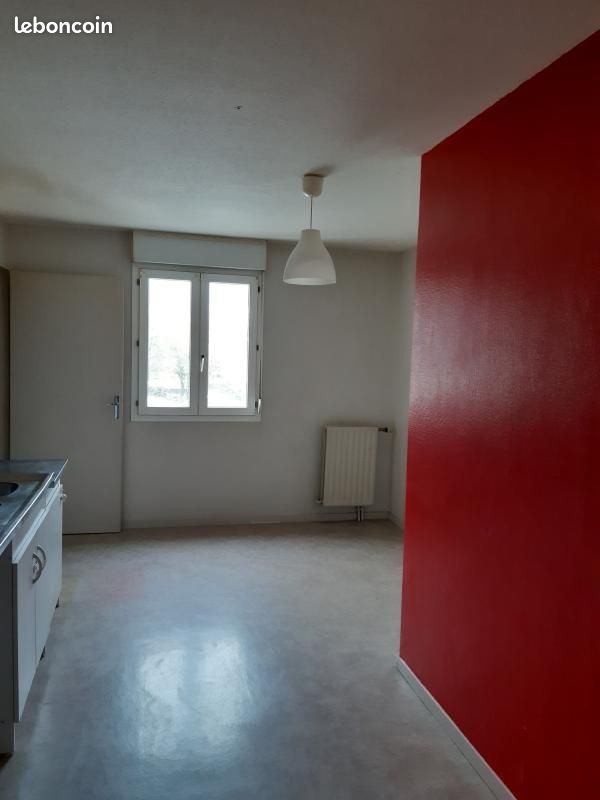 Appartement 5 pièces 100 m² · à Autun · 100 m² · 769 €/mois